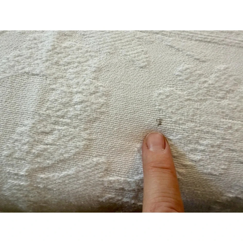 Vintage White Matelassé Bedspread 100% Cotton Jacquard Fringed Queen Coverlet